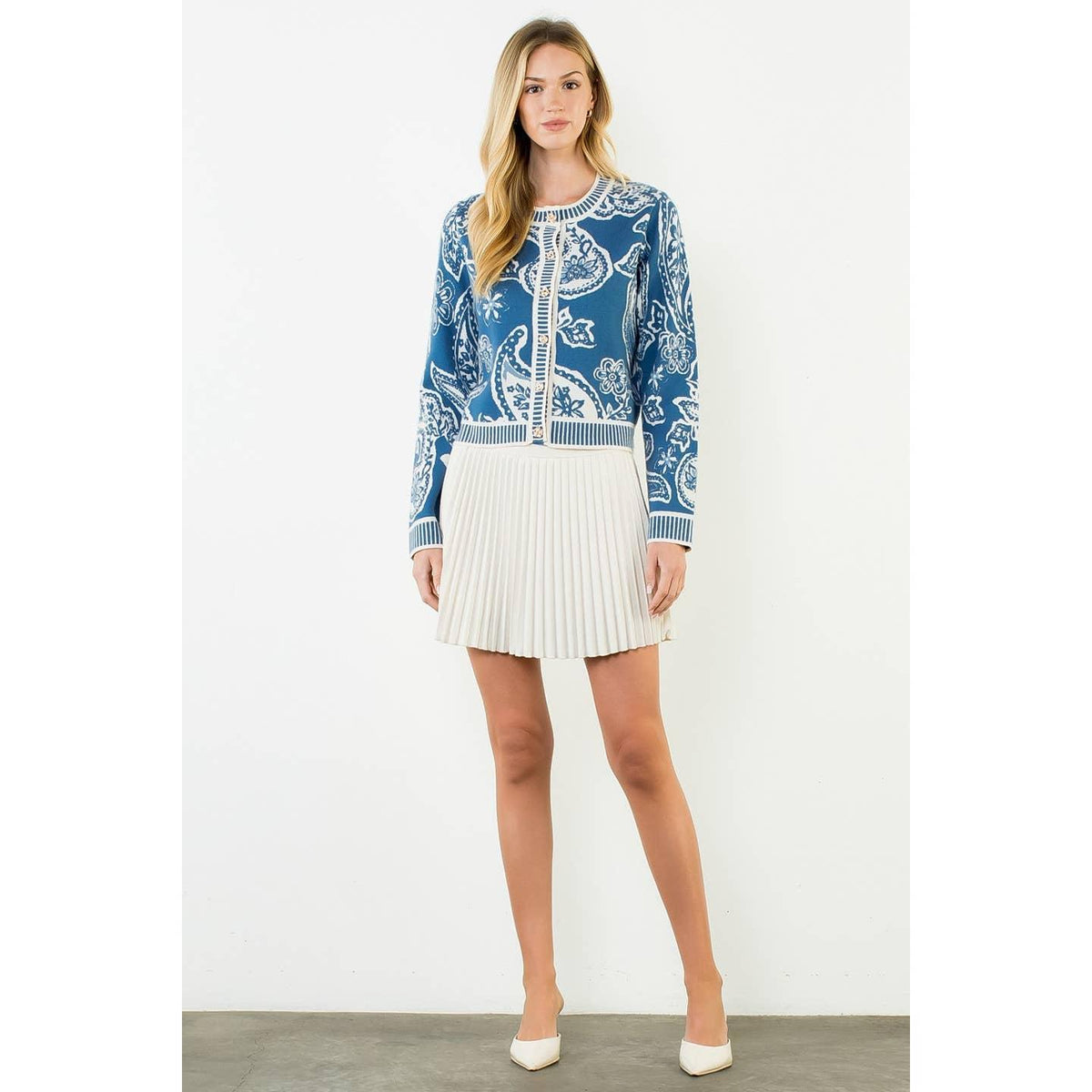 Long Sleeve Paisley Print Knit Cardigan