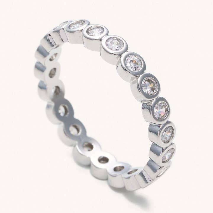 Evie Silver Circle Gem Ring