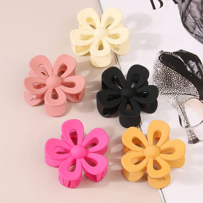 FROSTED ACRYLIC HOLLOW FLOWER HAIR CLAW CLIPS_CWAHA0404