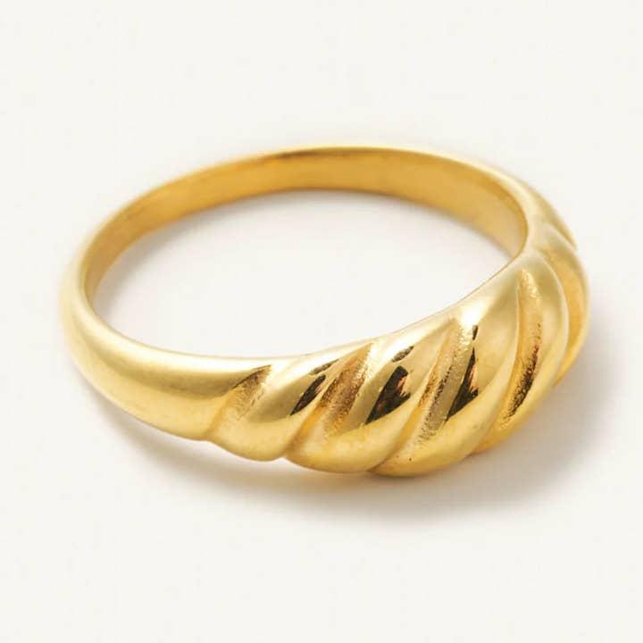 Gold Croissant Ring