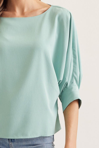 Bateau Neckline 3/4 Sleeve Top