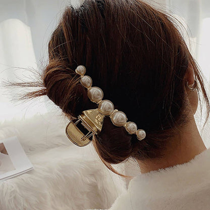 PEARL ALLOY GOLD HAIR CLAW CLIPS_CWAHA0403