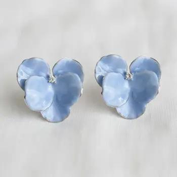 Artistic Floral Earrings