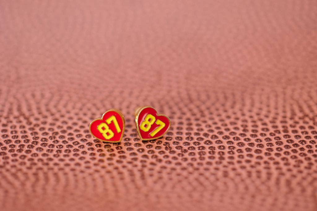 #87 Heart Stud Earrings