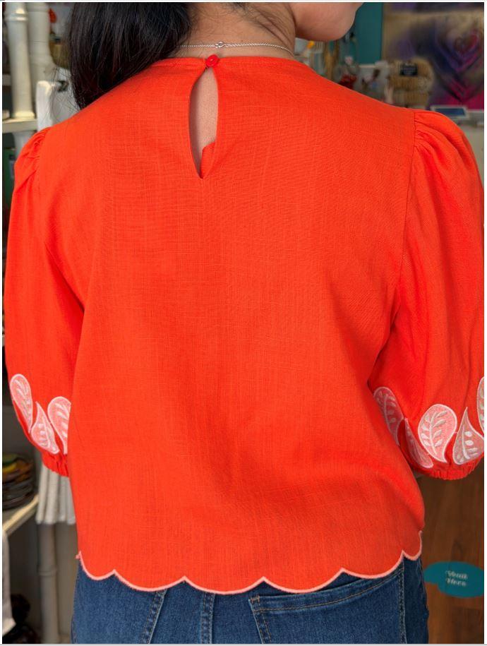 Short Sleeve Embroidered Floral Top