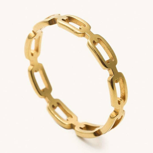 Lesslie Gold Link Ring