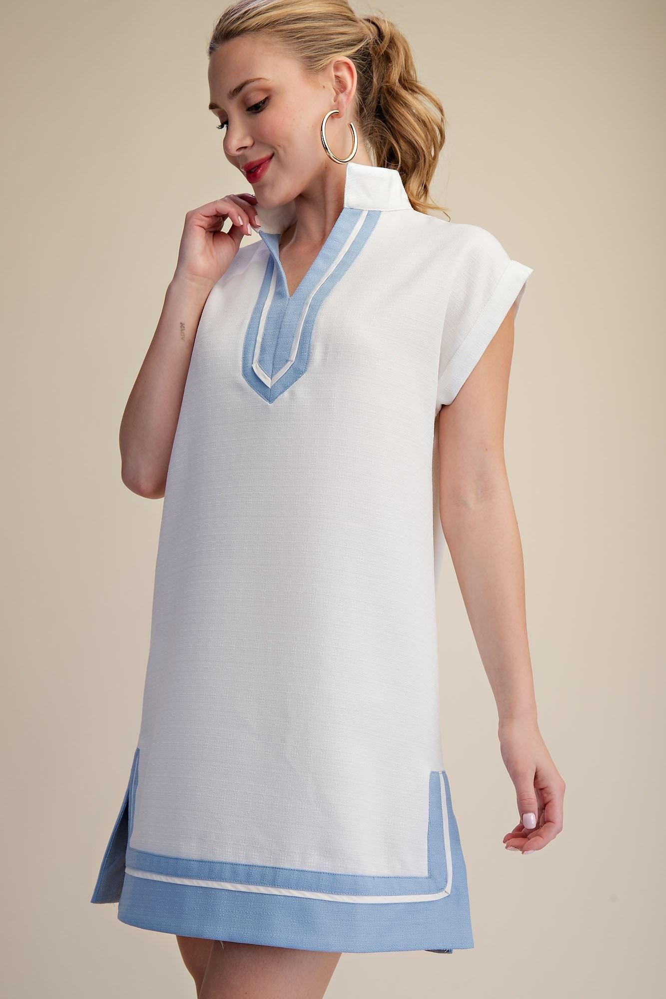 Stand Collar Contrast Placket Sleeveless Relaxed Fit Mini Dress