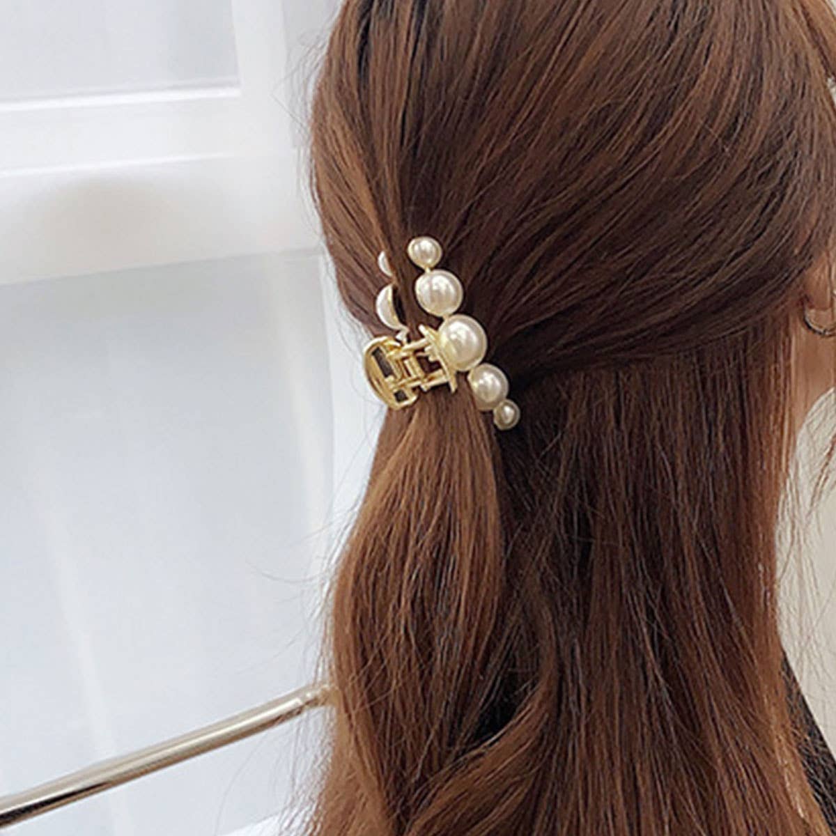 PEARL ALLOY GOLD HAIR CLAW CLIPS_CWAHA0403