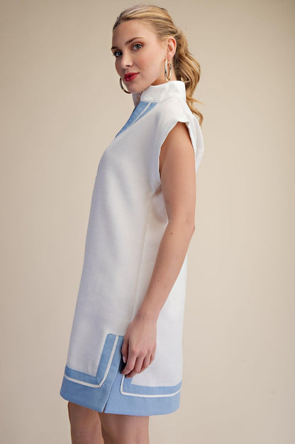 Stand Collar Contrast Placket Sleeveless Relaxed Fit Mini Dress