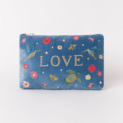 Love Everyday Pouch
