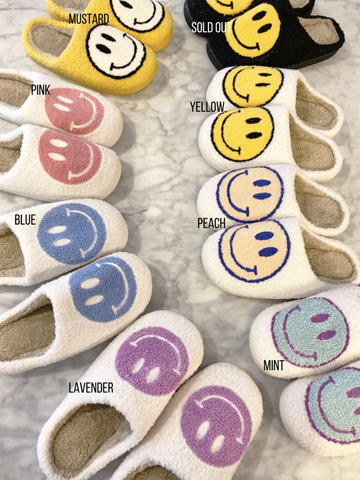 Smiley Cozy Slippers (Open Pack)