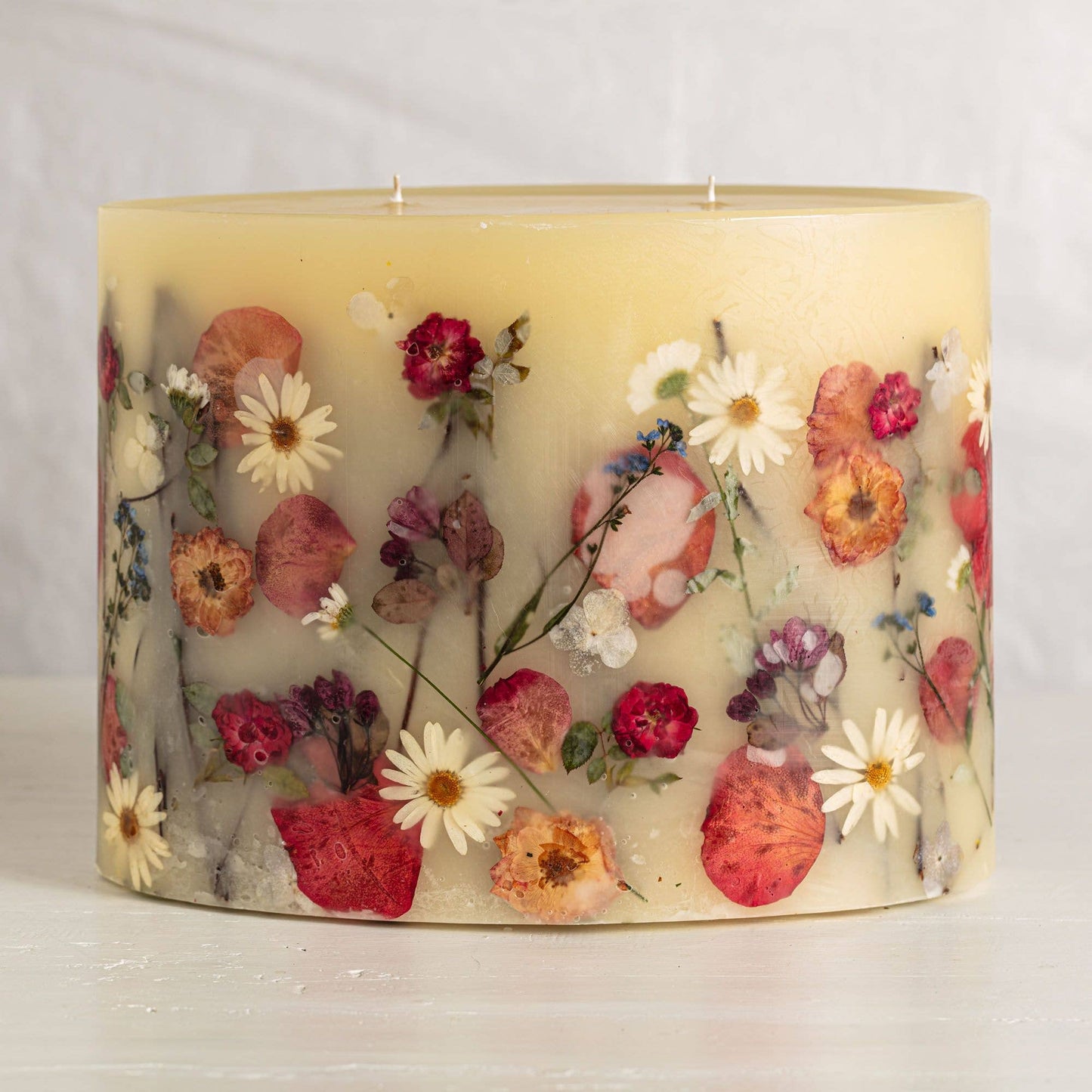 Apricot Rose Oval Botanical Candle