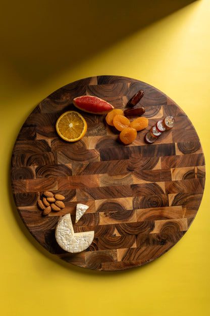 Taiga Cutting Board, Round/16"